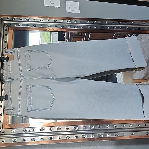 Zara Blue Flare Wide Leg Jeans-Never Wore. No Longer Fit, Wide Leg And Wide Cuff - Picture 2 of 5